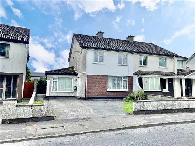 63 Moyola Park, Newcastle, Co. Galway