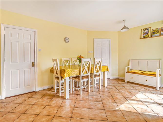 22 The Street, College Farm, Newbridge, Kildare