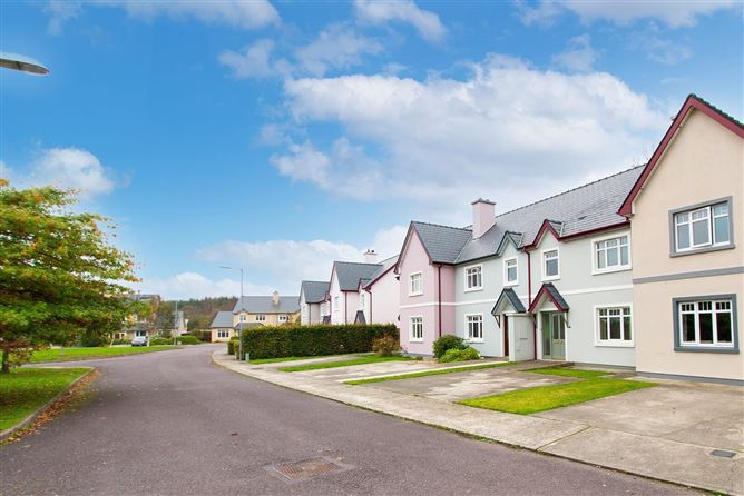 7 Riverway Estate, Pearson's Bridge, Ballylickey, Co. Cork