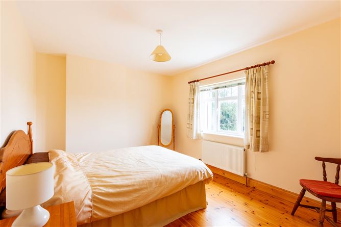 7 Riverway Estate, Pearson's Bridge, Ballylickey, Co. Cork