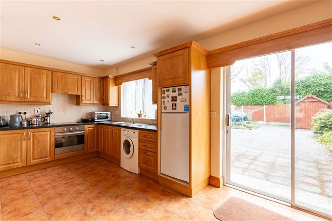 7 Riverway Estate, Pearson's Bridge, Ballylickey, Co. Cork
