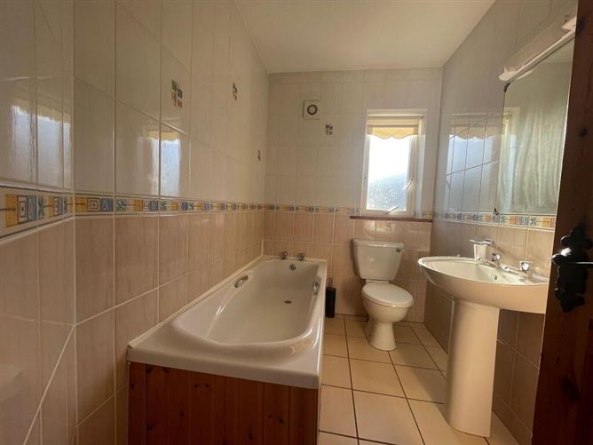 6 Stoneyville, Roosky, Carrick-On-Shannon, Roscommon