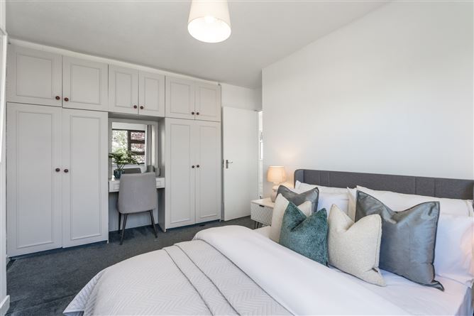 42 Bayview Drive, Killiney, Dublin