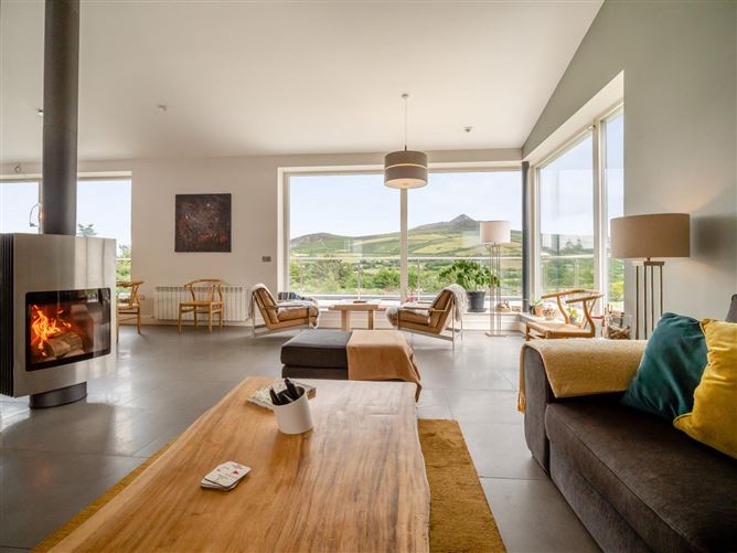 5 Bed in Enniskerry,Enniskerry,  Wicklow