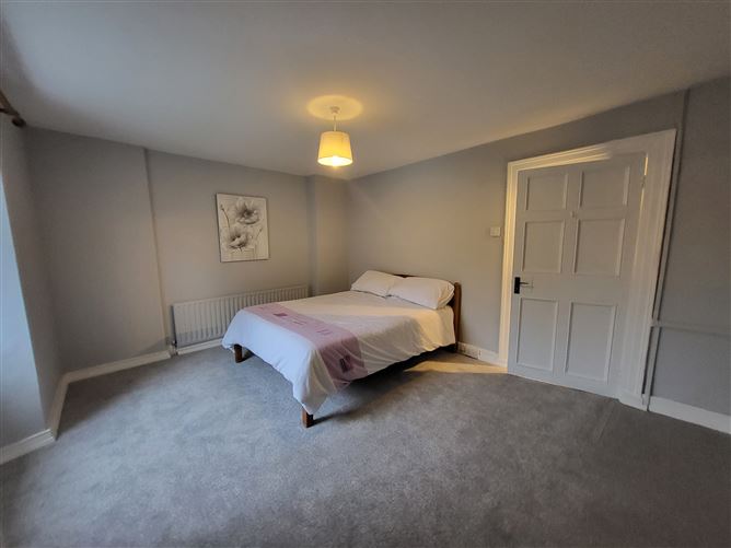 10 Lower Masseytown, Macroom, Cork