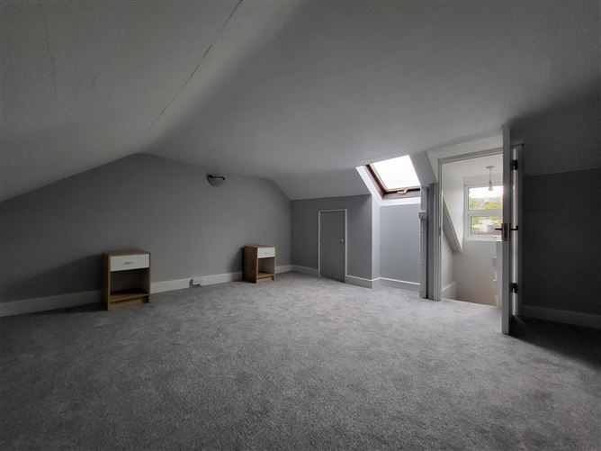 10 Lower Masseytown, Macroom, Cork