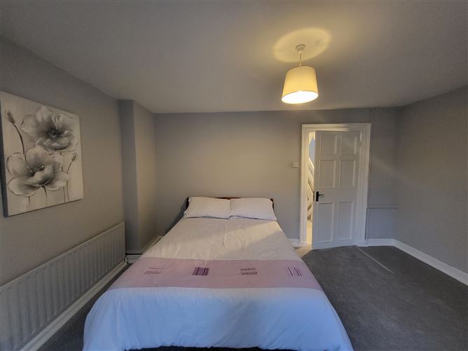 10 Lower Masseytown, Macroom, Cork