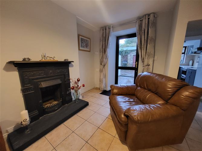 10 Lower Masseytown, Macroom, Cork