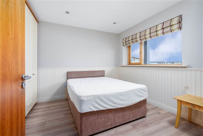 11 Phoenix Park Way, Phoenix Park Racecourse, Castleknock, Dublin 15, County Dublin
