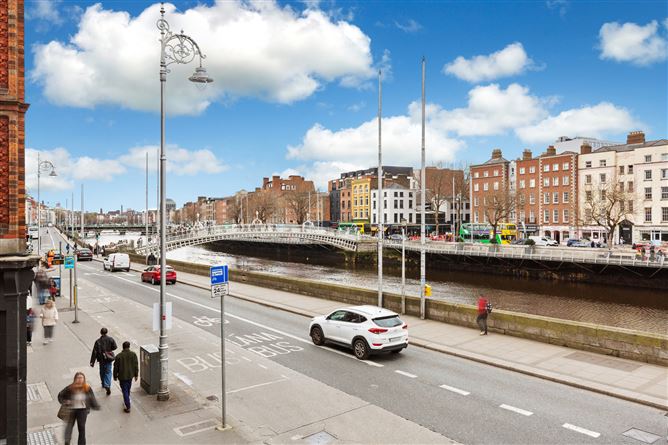 1 Aston Court, Bedford Row, Temple Bar, Dublin 2