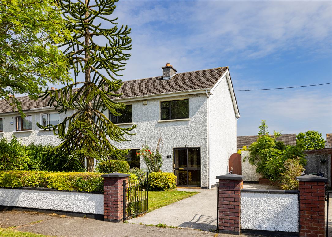16 St Cronan's Court, Swords, County Dublin