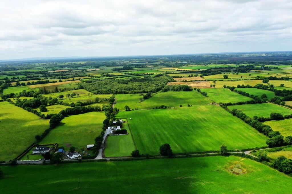 3, Redwood, Lorrha, Tipperary