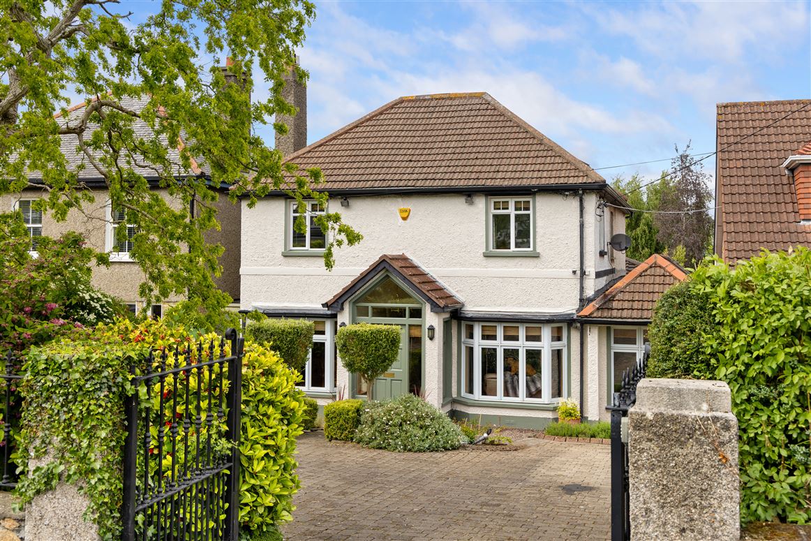 4 Deerpark Road, Mount Merrion, County Dublin