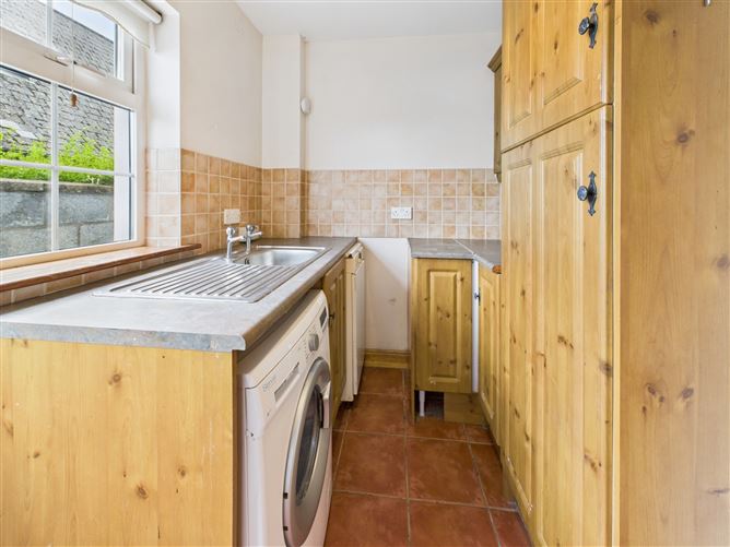 Coole Lodge, Francis Street, Ennis, Co. Clare