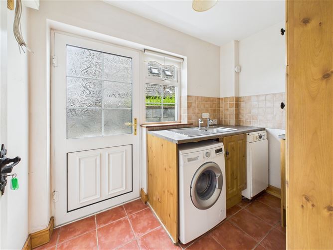 Coole Lodge, Francis Street, Ennis, Co. Clare