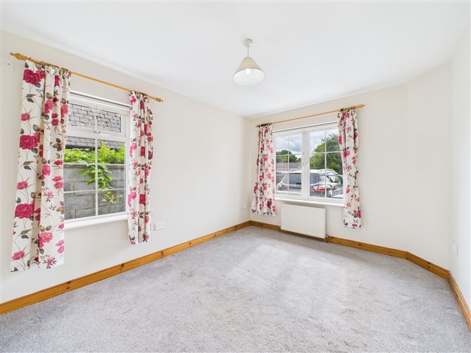 Coole Lodge, Francis Street, Ennis, Co. Clare