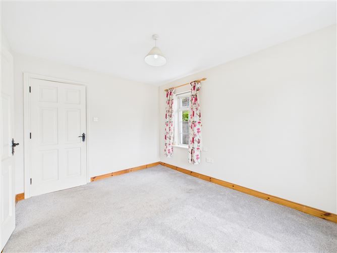 Coole Lodge, Francis Street, Ennis, Co. Clare