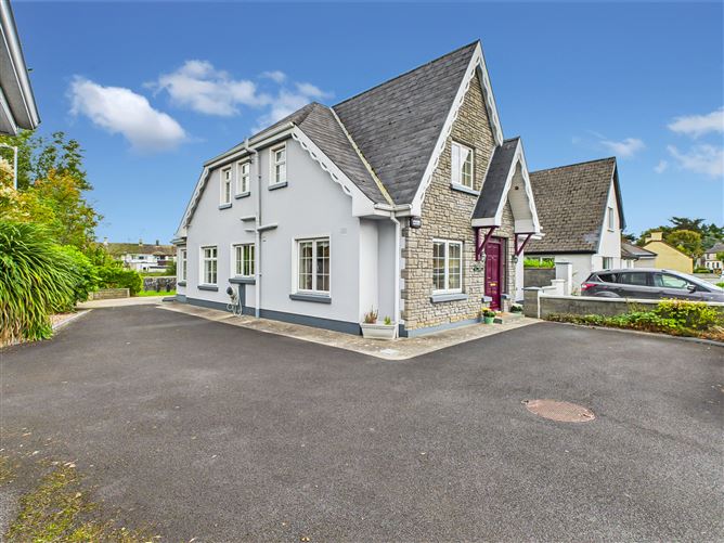 Coole Lodge, Francis Street, Ennis, Co. Clare