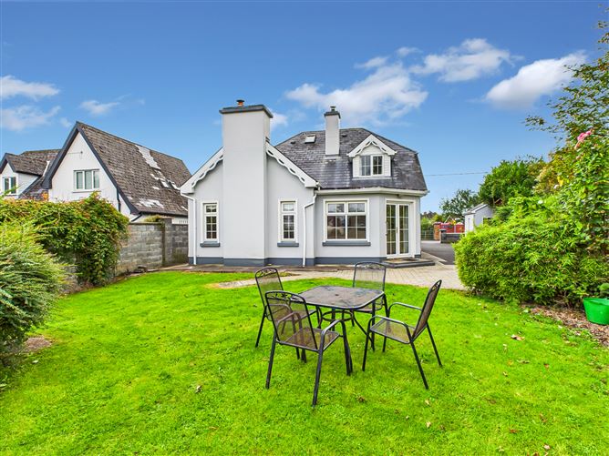 Coole Lodge, Francis Street, Ennis, Co. Clare