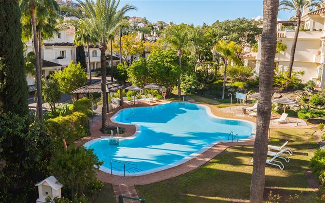 {name:Malaga, codeiso:MA}, Marbella, Nueva Andalucia, Las Alamandas, Spain - COSTA-01245P