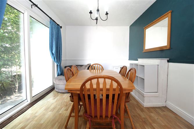 Photo 5 of 17 — Tara House, 35 Knockaulin Drive, Ferbane, Offaly