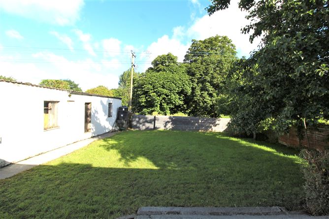 Photo 17 of 17 — Tara House, 35 Knockaulin Drive, Ferbane, Offaly