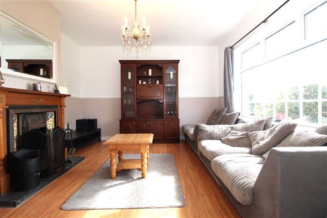 Photo 7 of 17 — Tara House, 35 Knockaulin Drive, Ferbane, Offaly