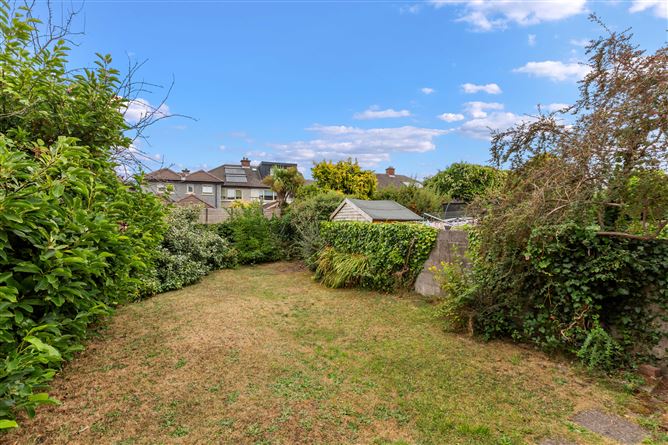 Photo 10 of 11 — 4 Leopardstown Drive, Blackrock, County Dublin