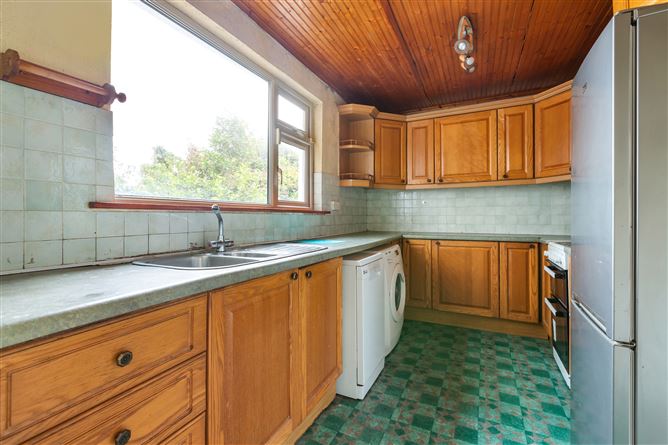 Photo 6 of 11 — 4 Leopardstown Drive, Blackrock, County Dublin