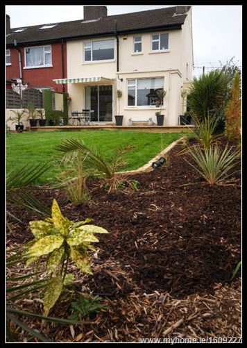 33 SHANGLAS ROAD, Santry,  Dublin 9