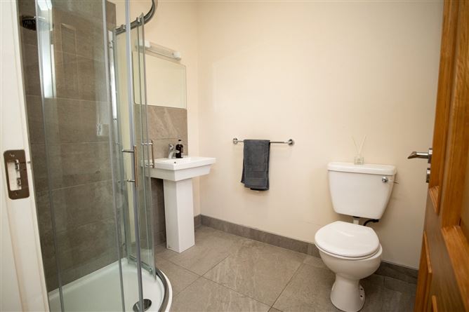 2 Ardmillan, Jerpoint West, Thomastown, Co. Kilkenny