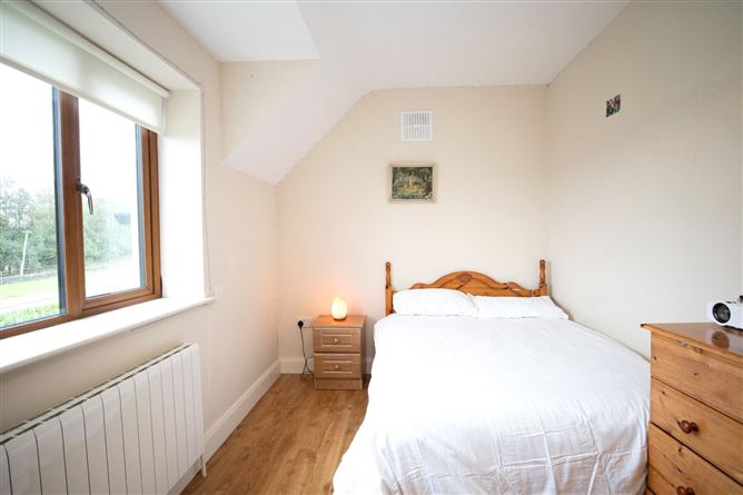 2 Ardmillan, Jerpoint West, Thomastown, Co. Kilkenny