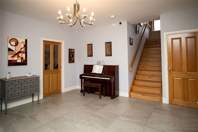 2 Ardmillan, Jerpoint West, Thomastown, Co. Kilkenny