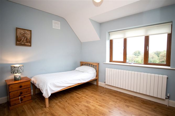 2 Ardmillan, Jerpoint West, Thomastown, Co. Kilkenny