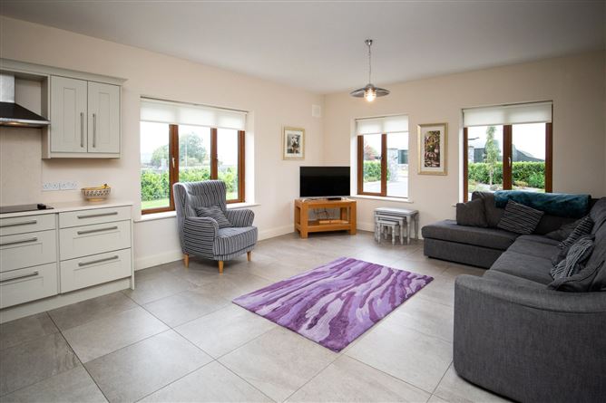 2 Ardmillan, Jerpoint West, Thomastown, Co. Kilkenny