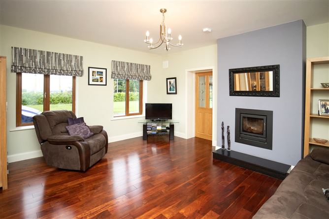 2 Ardmillan, Jerpoint West, Thomastown, Co. Kilkenny