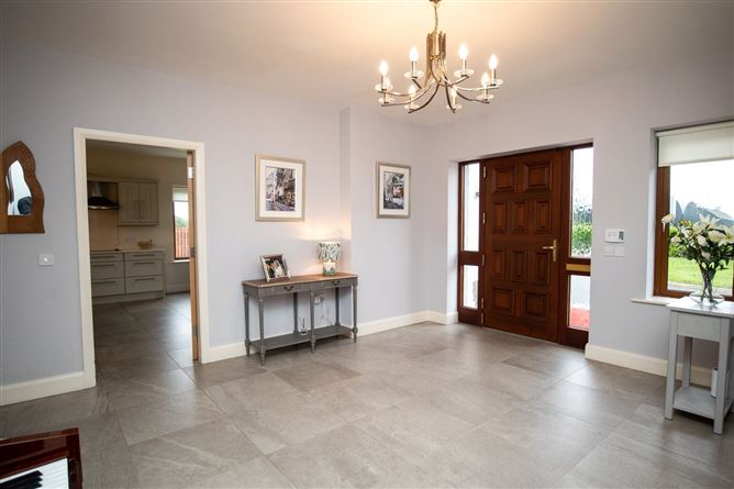 2 Ardmillan, Jerpoint West, Thomastown, Co. Kilkenny