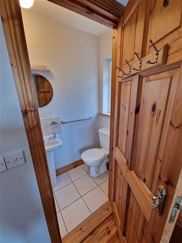 18 Waterside, Cappahard, Ennis, Co. Clare