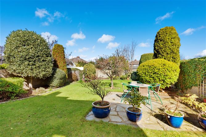 27 Hazelbrook Road, Terenure, Dublin 6W