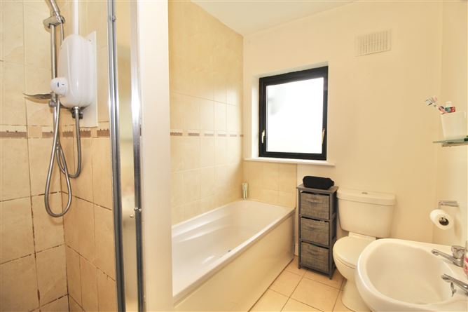 8 Clibborne Way, Moate, Westmeath