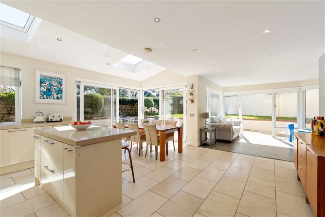 16A Cloister Square, Blackrock, Co. Dublin