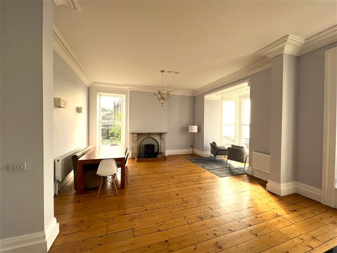 No 1 The Crescent, Spy Hill, Cobh, Co Cork, P24PX01, Cobh, East Cork
