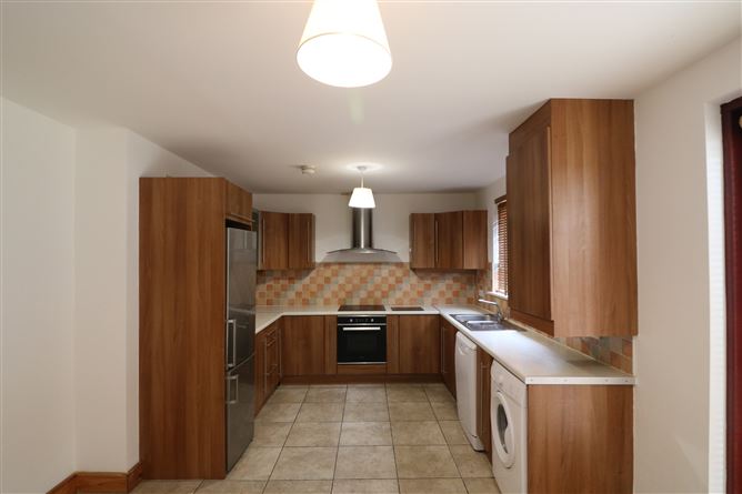 4 Castlegate Row, Adamstown Castle, Adamstown, Dublin