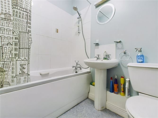 Apartment, 28 The Oaks, Kilnacourt Woods, Portarlington, Co. Laois