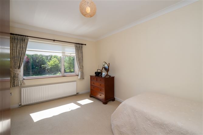 Woodview, Meadowlands, Upper Rochestown, Rochestown, Cork