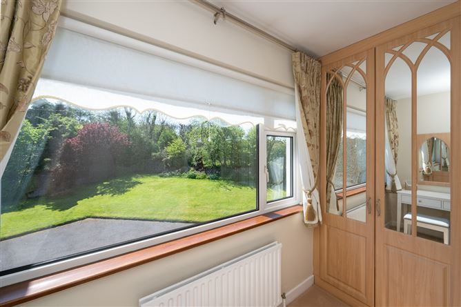 Woodview, Meadowlands, Upper Rochestown, Rochestown, Cork