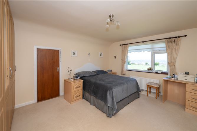 Woodview, Meadowlands, Upper Rochestown, Rochestown, Cork