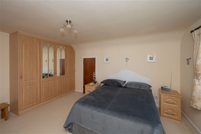 Woodview, Meadowlands, Upper Rochestown, Rochestown, Cork