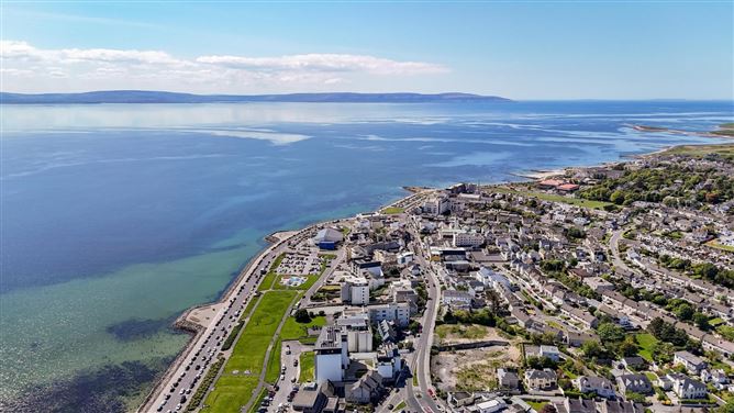 22 Galway Bay Apartments, Upper Salthill, Salthill, Galway