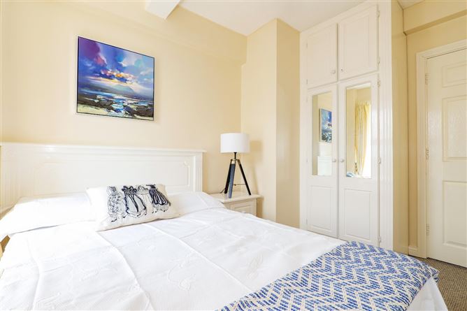22 Galway Bay Apartments, Upper Salthill, Salthill, Galway